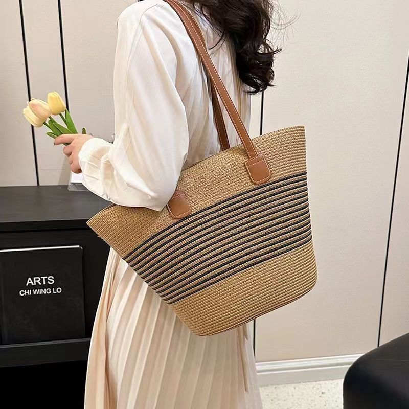 All-matching Straw Mori Style Woven Bag Ins