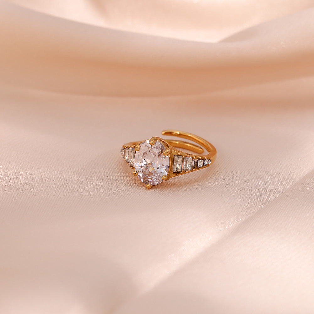 Syllia Diamond Ring