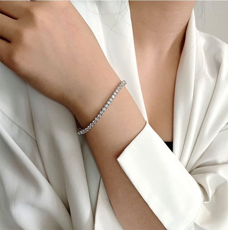 Sparkling Square Bracelet