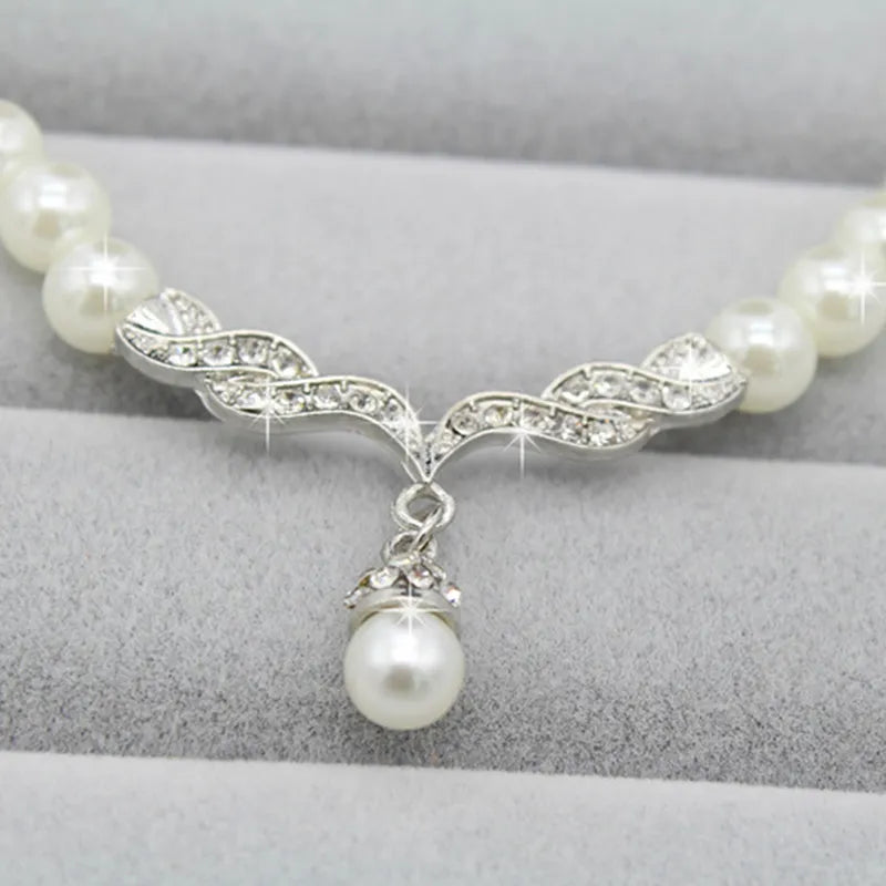 3pcs/set Women Bridal Elegant Pearl Rhinestone Necklace.earrings