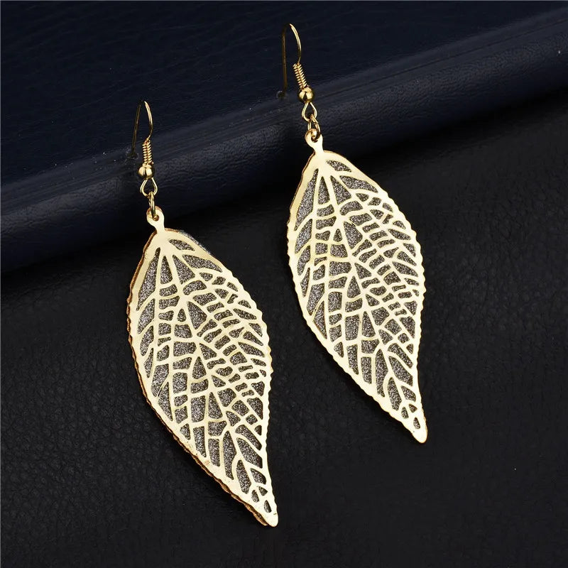 Baroque Vintage Leaf Drop Long Earrings