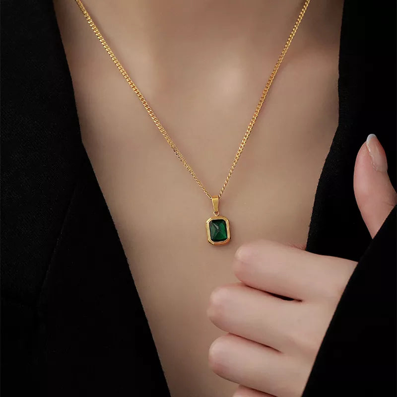 Retro Square Green Zircon Pendant Necklace