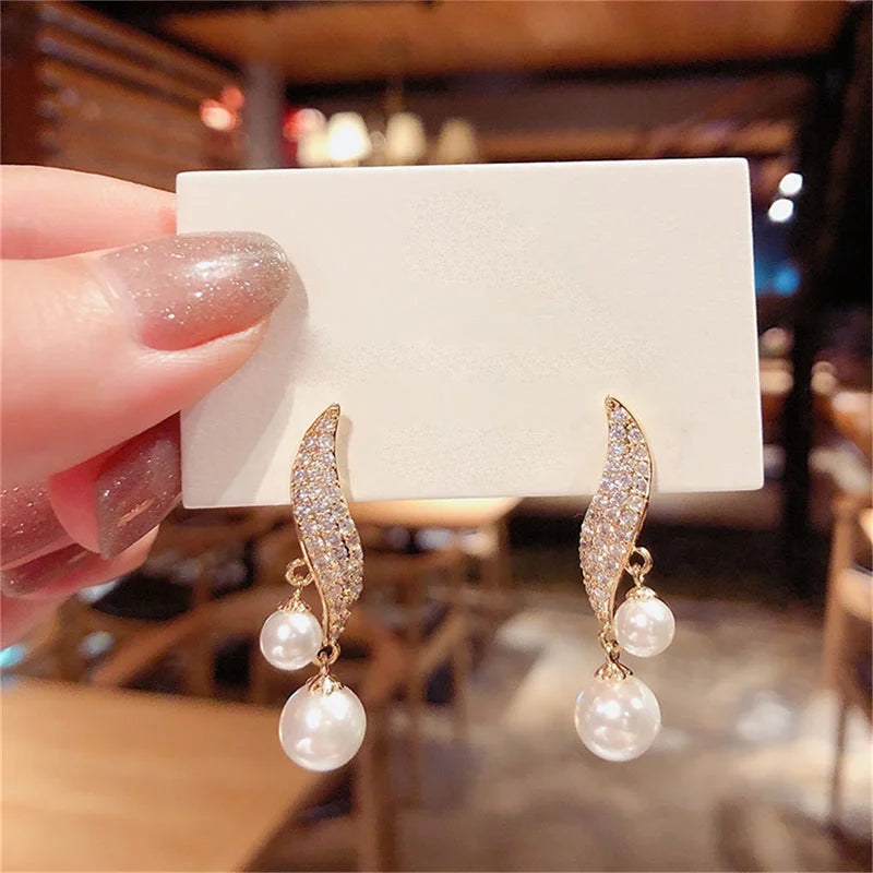 2024 New Elegant Imitation Double Pearl Dangle Earrings