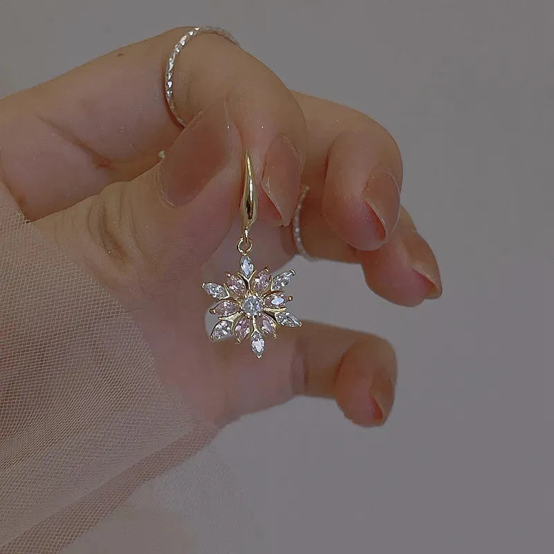 Fashion Trend Unique Design Elegant and Exquisite Christmas Pink Snowflake Earrings