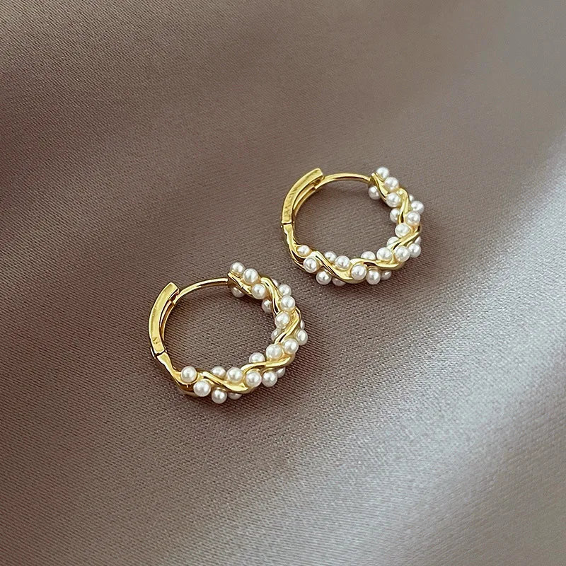 2023 Korean New Circle Pearl Earrings