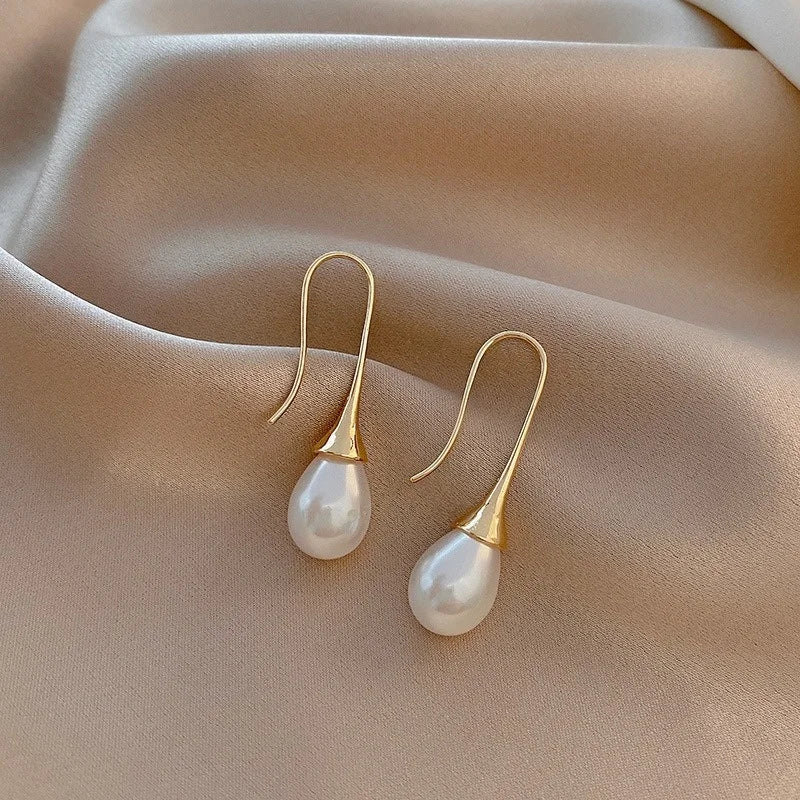 Vintage Fashion Water Drop Earrings