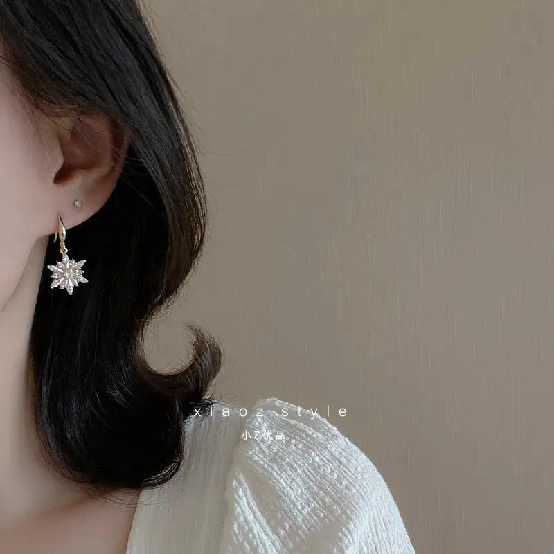 Fashion Trend Unique Design Elegant and Exquisite Christmas Pink Snowflake Earrings