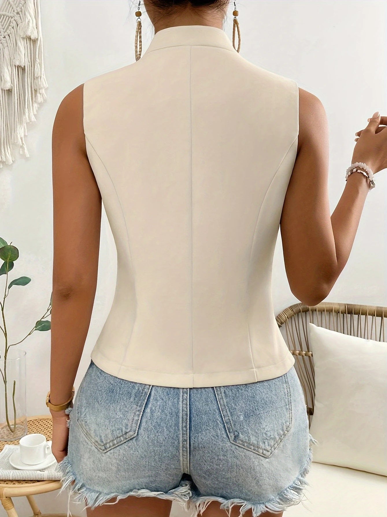 Vests Women Solid V-neck Slim Single Breasted European Style