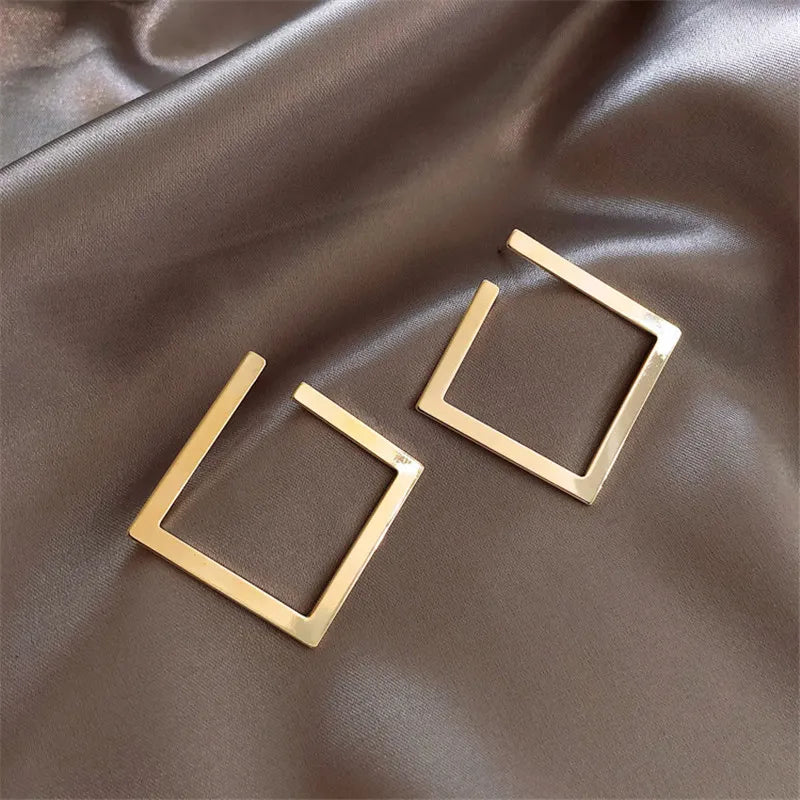 Retro Minimalist Square Earrings Irregular Stud Earrings